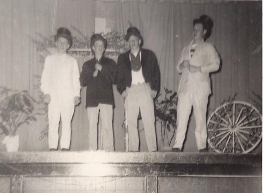 Picture Album - Ma Davis