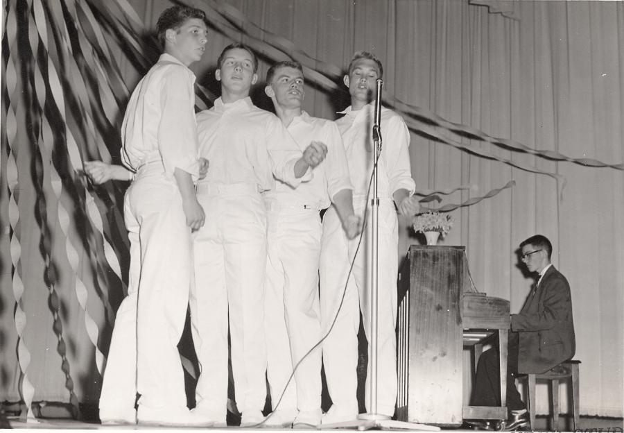 Picture Album - Ma Davis